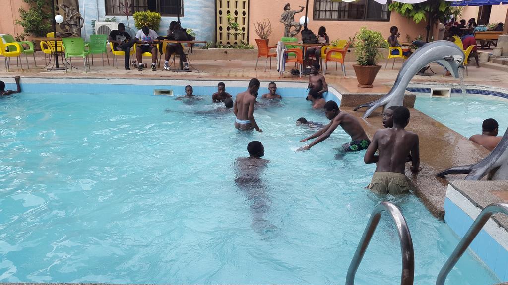 Sir Max Hotel Kumasi Exteriér fotografie