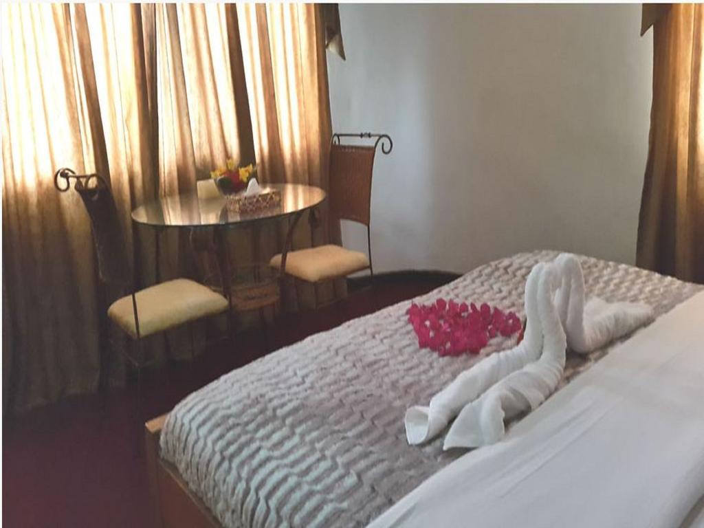 Sir Max Hotel Kumasi Pokoj fotografie